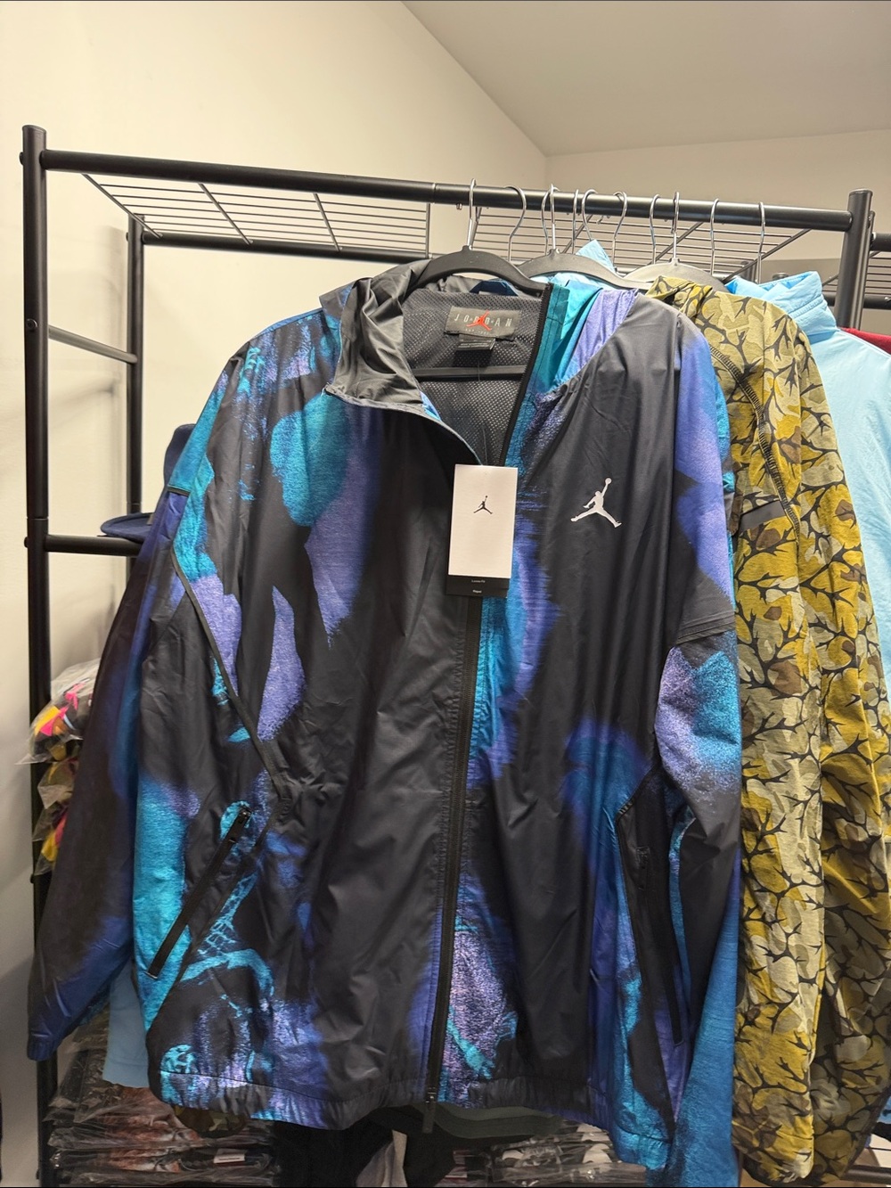 Jordan Men's Black & Blue Purple Windbreaker Jacket